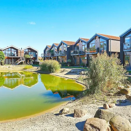 4 Person In Bogense-by Traum *